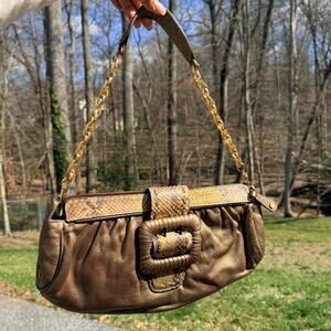 Snakeskin leather shoulder bag with